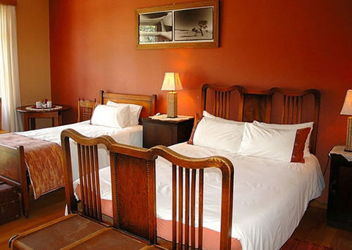 Klein-Aus Vista Desert Horse Inn Bagian luar foto